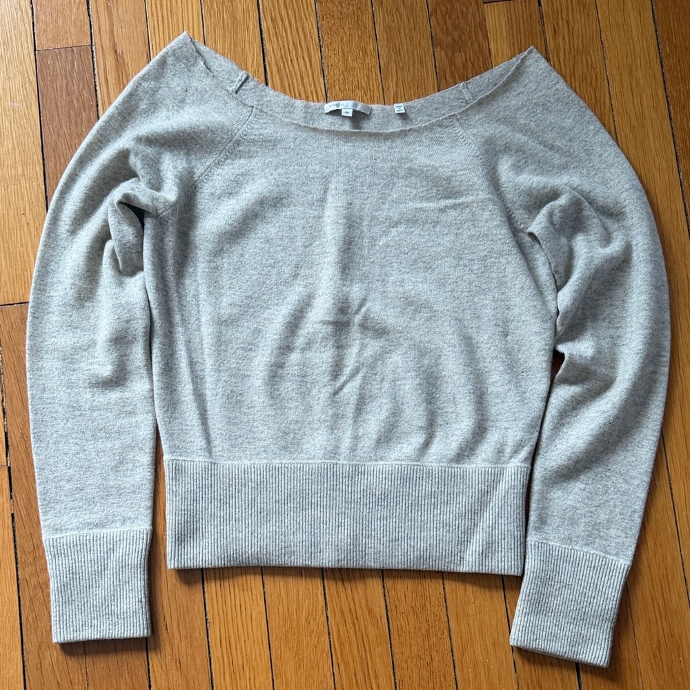 Vince Cashmere Gray Off-Shoulder Women's Sweater